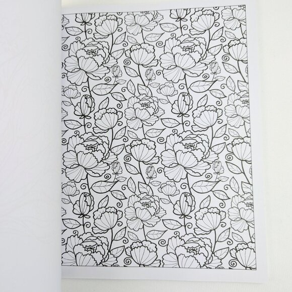 The Calm Coloring Book - Coloring Book for All Ages for Meditation and Calming - Picture 6 of 8